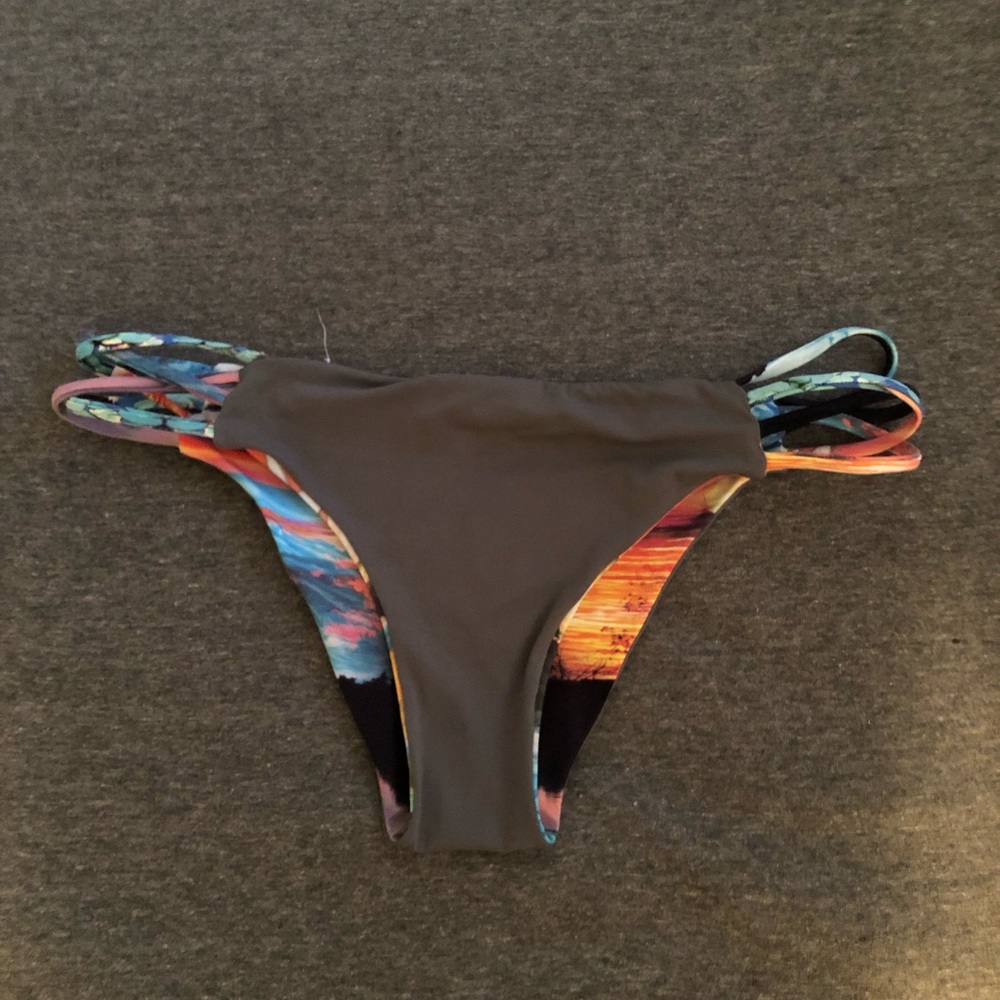 San Lorenzo bikini bottom